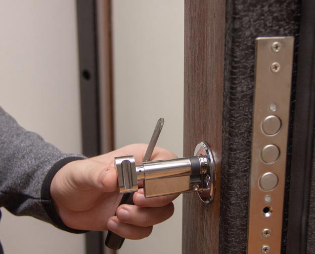 Cuanto cobra cerrajero domicilio